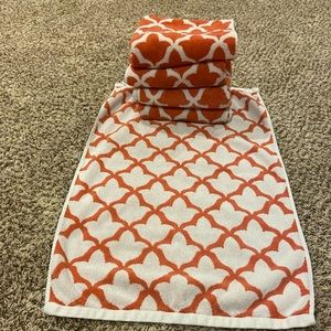 Pottery Barn hand towels